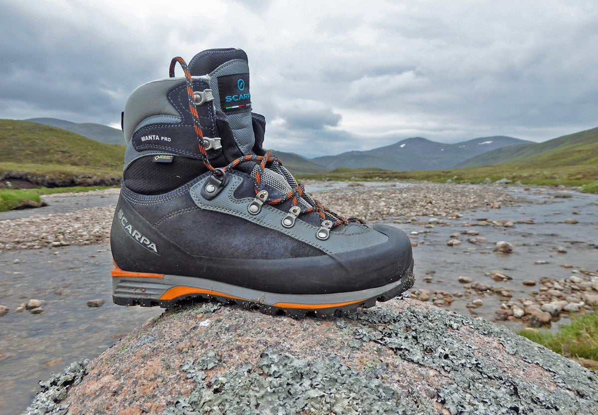 Boots To Survive The Scottish Mountains 