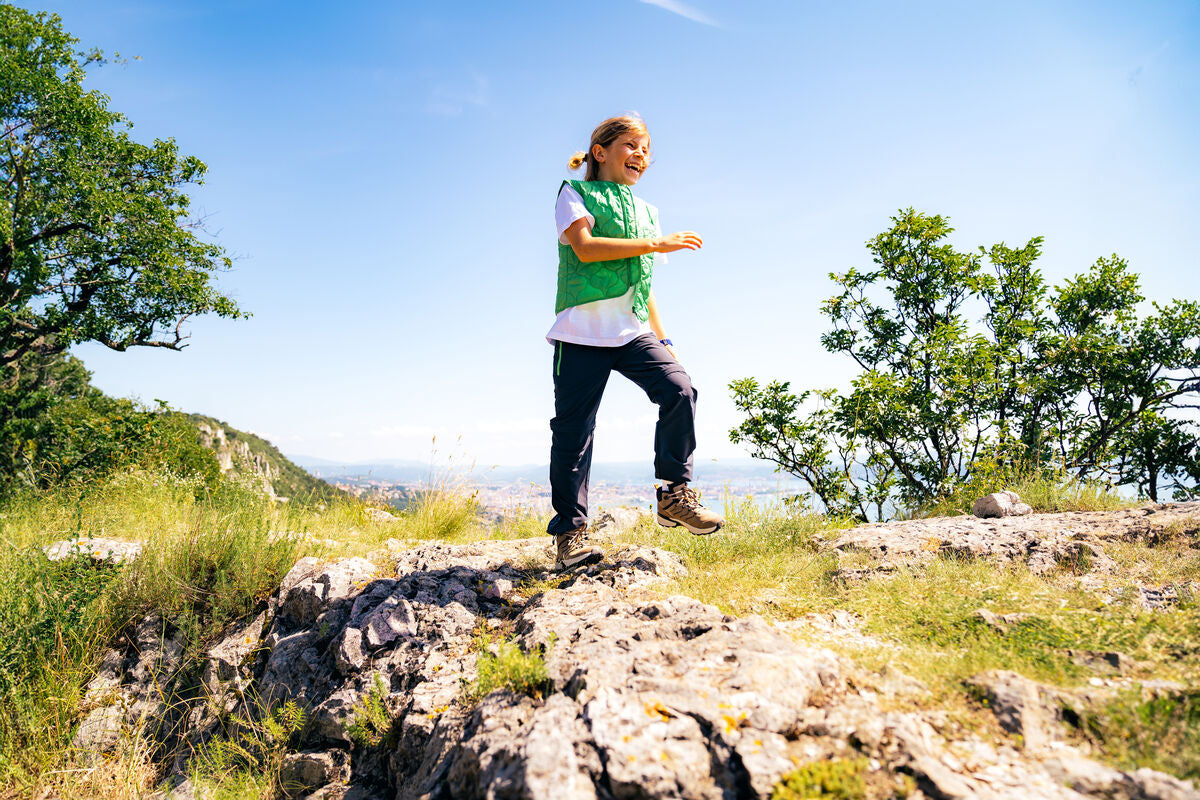 Our Top Tips for Walking with Kids this Summer